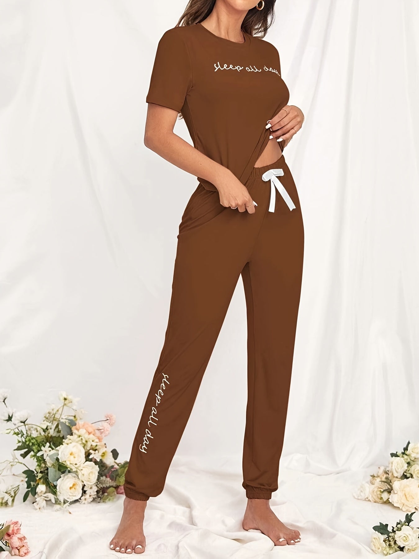 Letter Pattern Lounge Set Short Sleeve Round Neck Top & Loose Bow