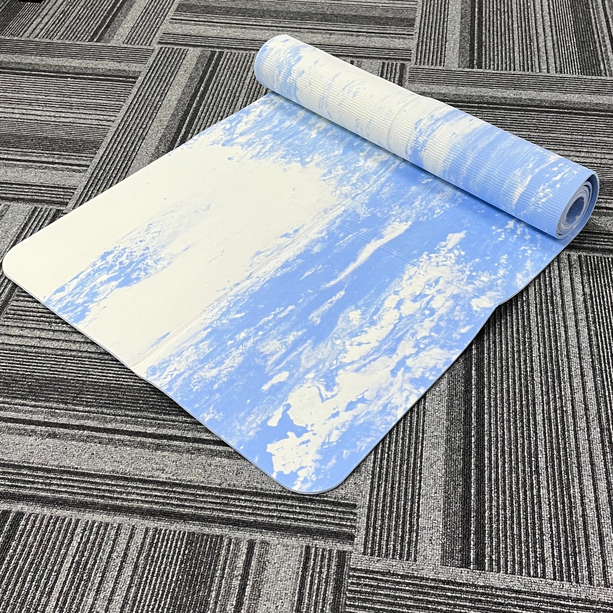 TPE Odor Yoga Mat Camouflage Two Dance Non Slip Mat Exercise Fitness Equipment