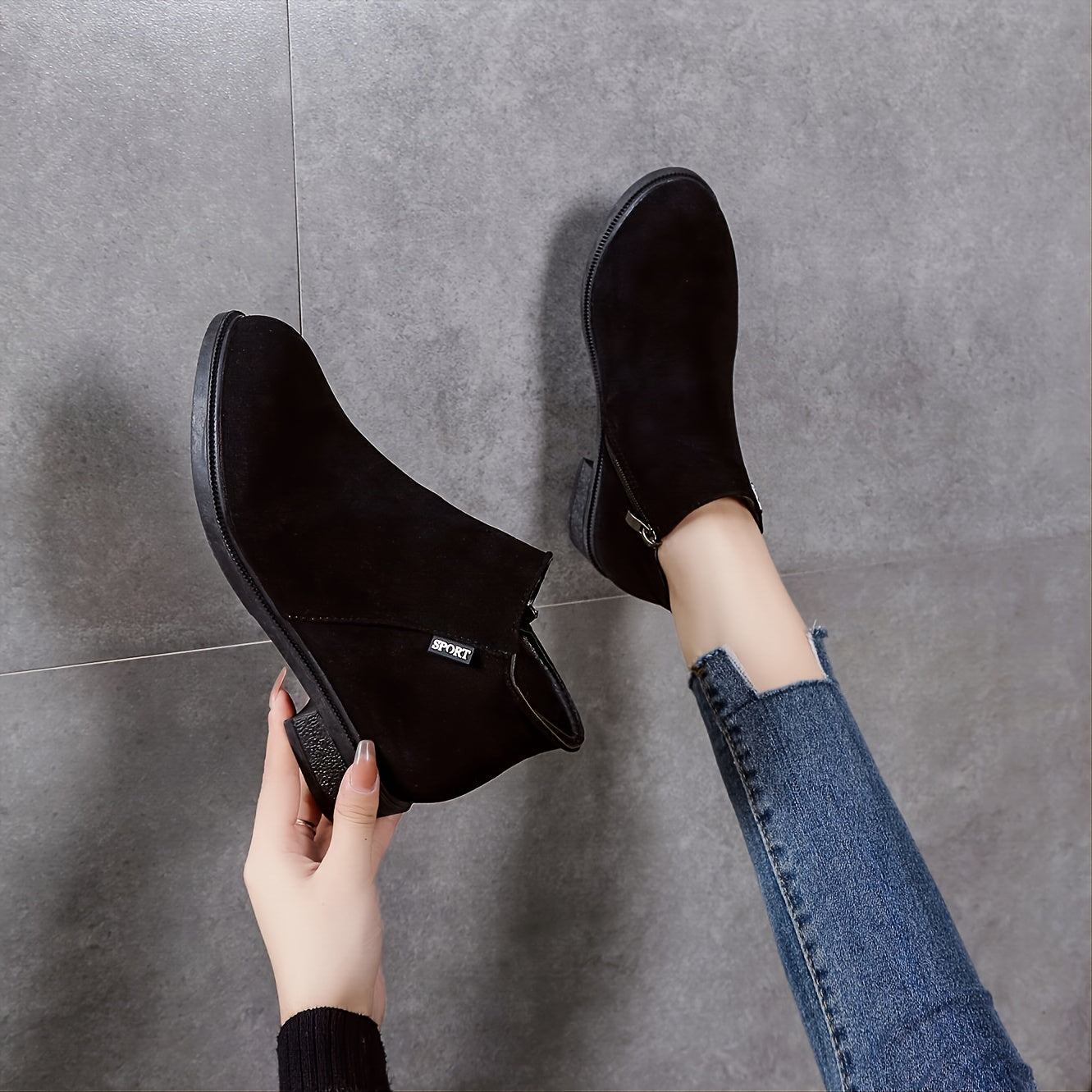Women's Chunky Heeled Side Zip Ankle Boots