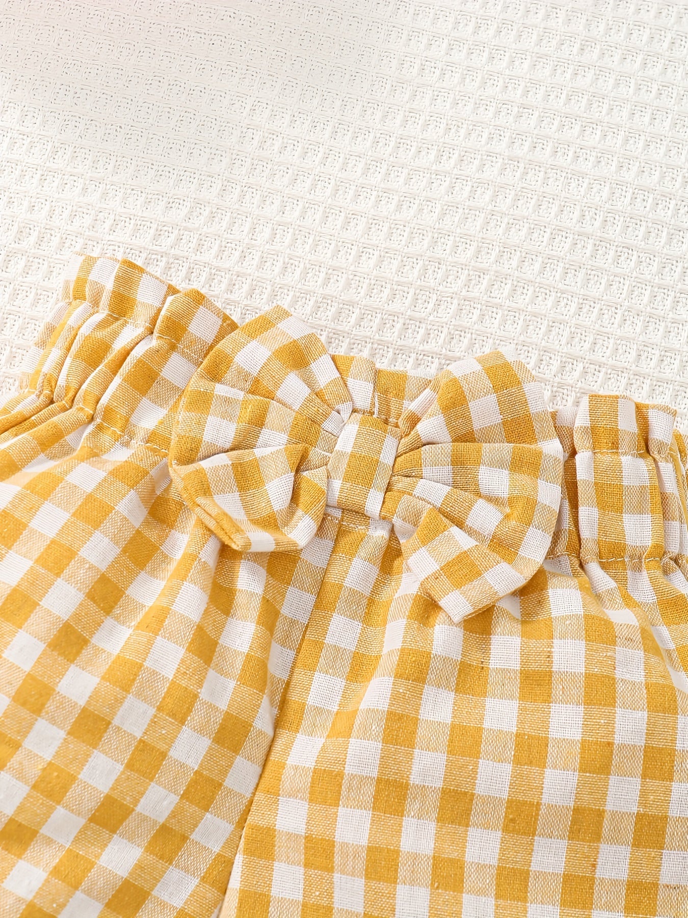 Toddler Girl's Plaid Ruffle Shorts with Bowknot