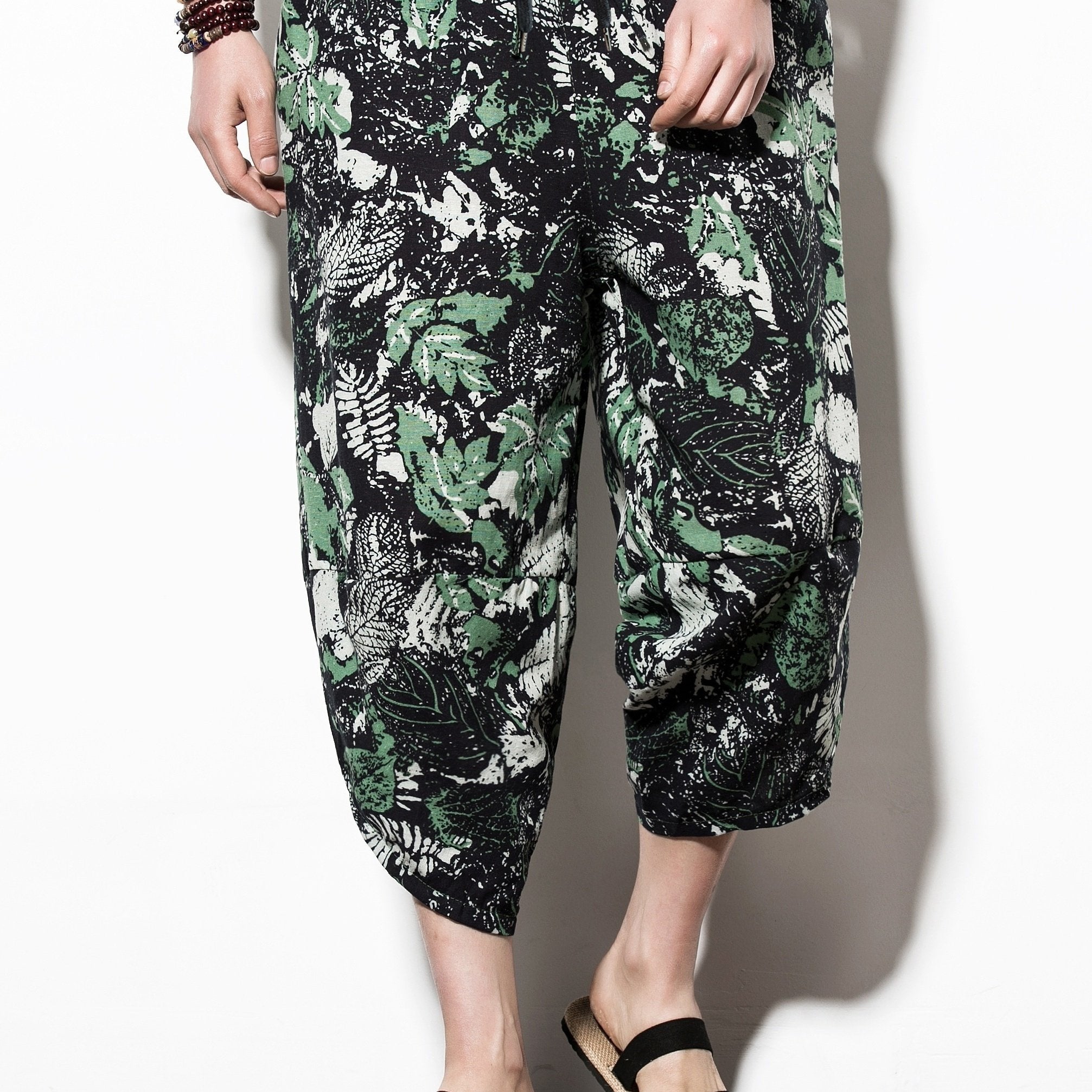 Leaf Pattern Print Men s Cropped Beach Pants