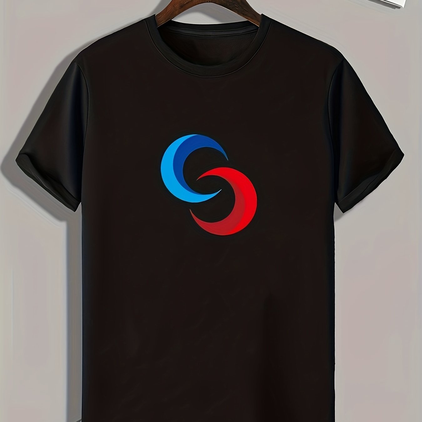 Red Symbol Print Men's Graphic Tee for Summer