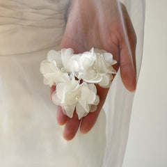 3D Floral Bridal Veil with Crystal Hair Comb