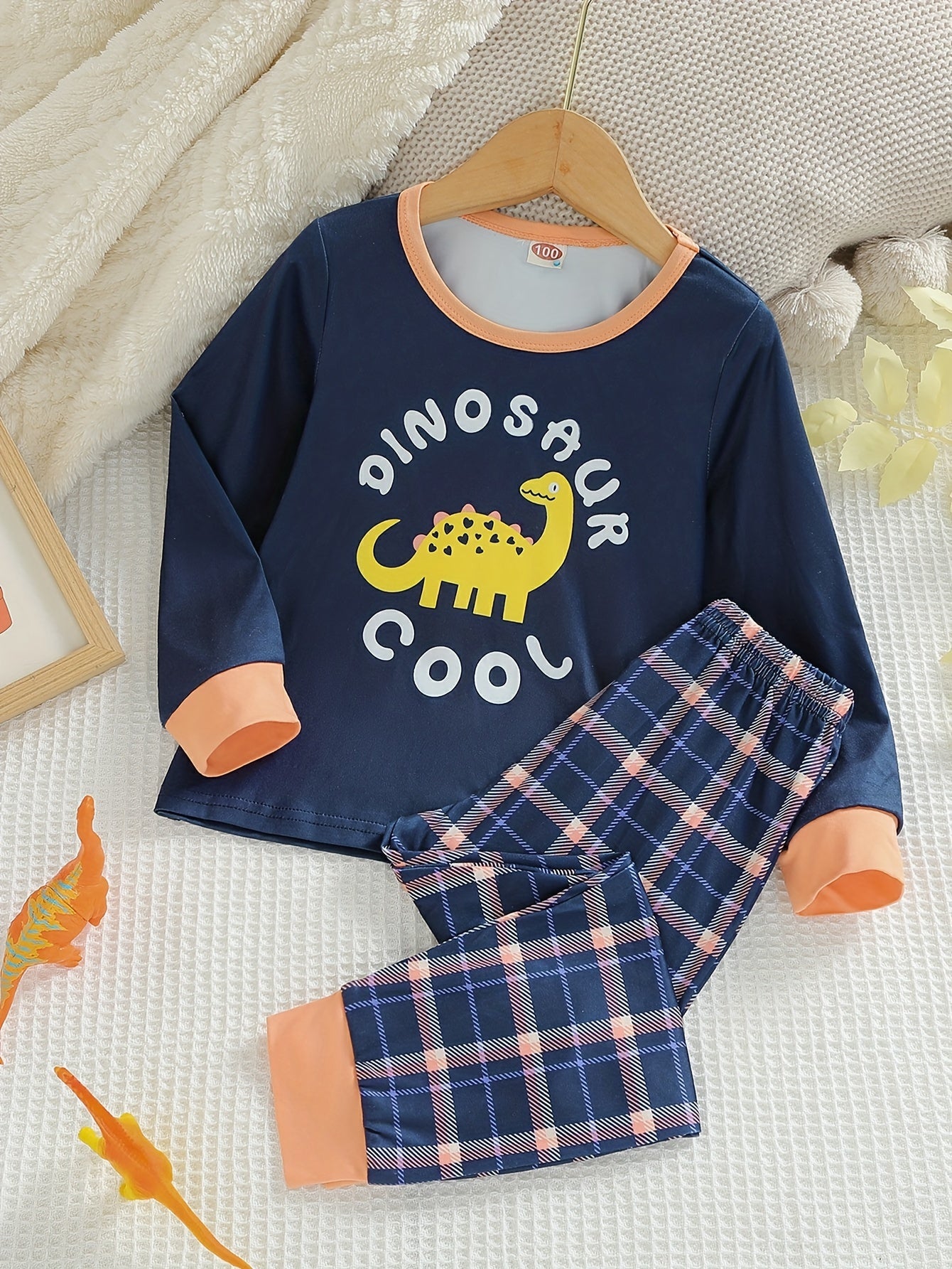 Boys 2pcs Astronaut Print Pajamas Set Long Sleeve Pullover Top & Pants