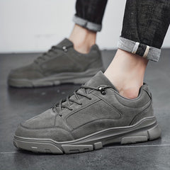 Men's Minimalist Sneaker, Wear Resistant & Non Slip for Youth