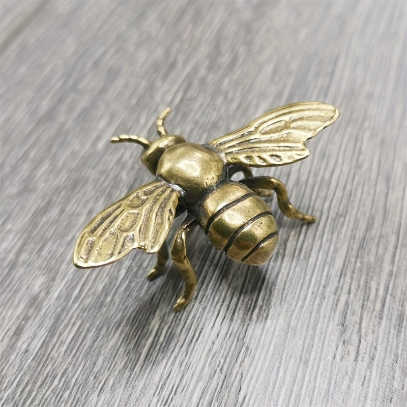Brass Bee Small Ornaments Handcrafted Desk Decoration Gift