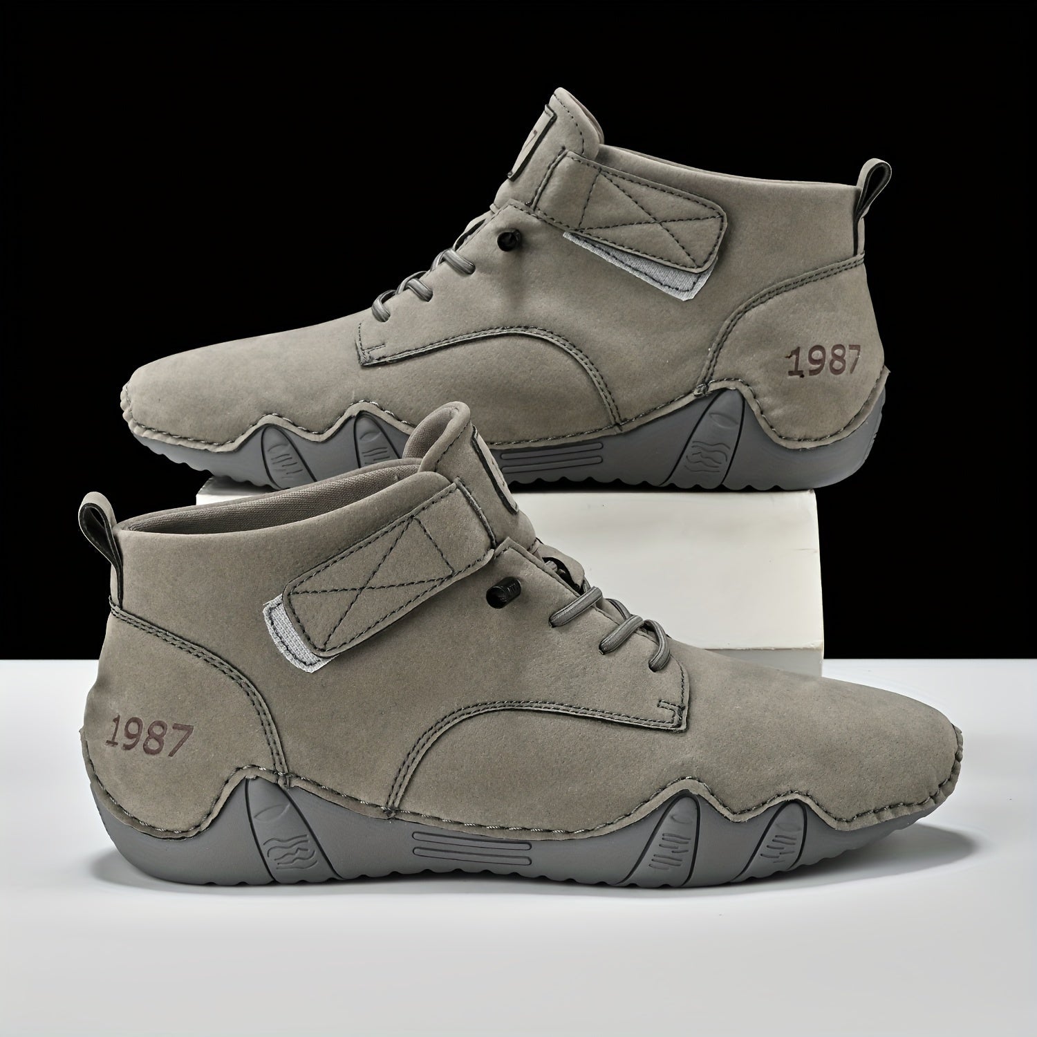 PLUS SIZE Men's Casual Sneakers Hook & Loop Lightweight Non Slip Shoes