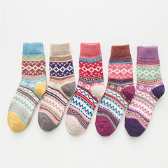 5 Pairs Christmas Women's Cozy Knit Winter Socks