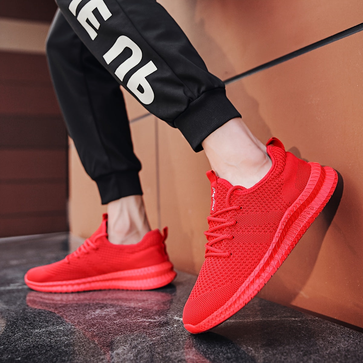 Men's Lightweight Running Shoes