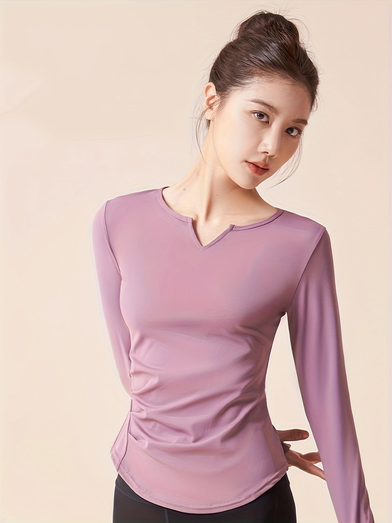 V Neck Yoga Long Sleeve Sports Top Thumb Hole Quick Dry Slimming Shirt
