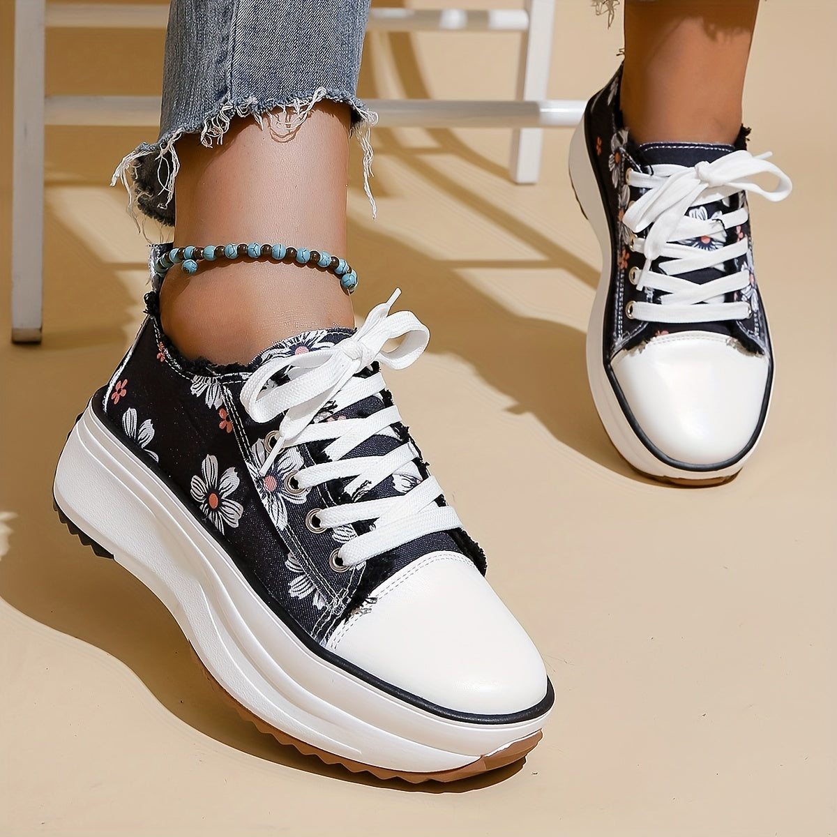 Women's Printed Platform Sneakers Slip On Outdoor Shoes Low Top Walking Shoes
