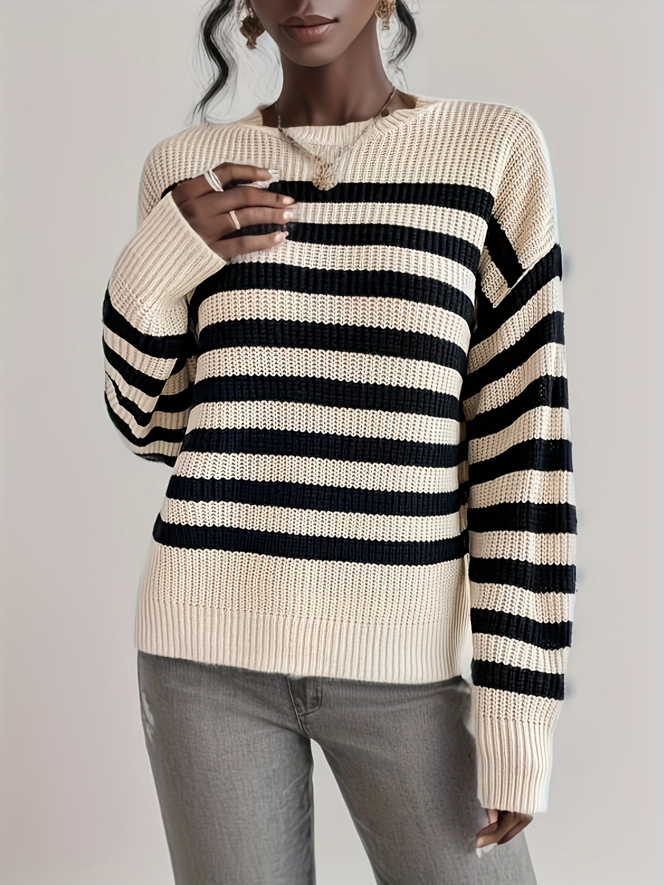 Stripe Pattern Knitted Pullover Sweater Crew Neck Long Sleeve for Fall & Winter