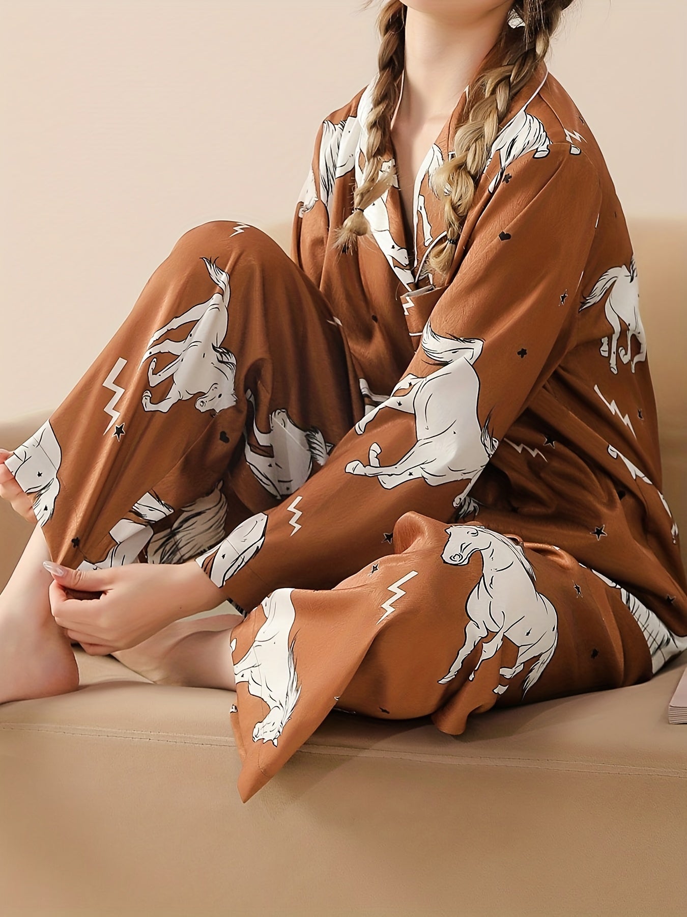 Horse Print Pajama Set Long Sleeve Top & Pants Women's Sleepwear