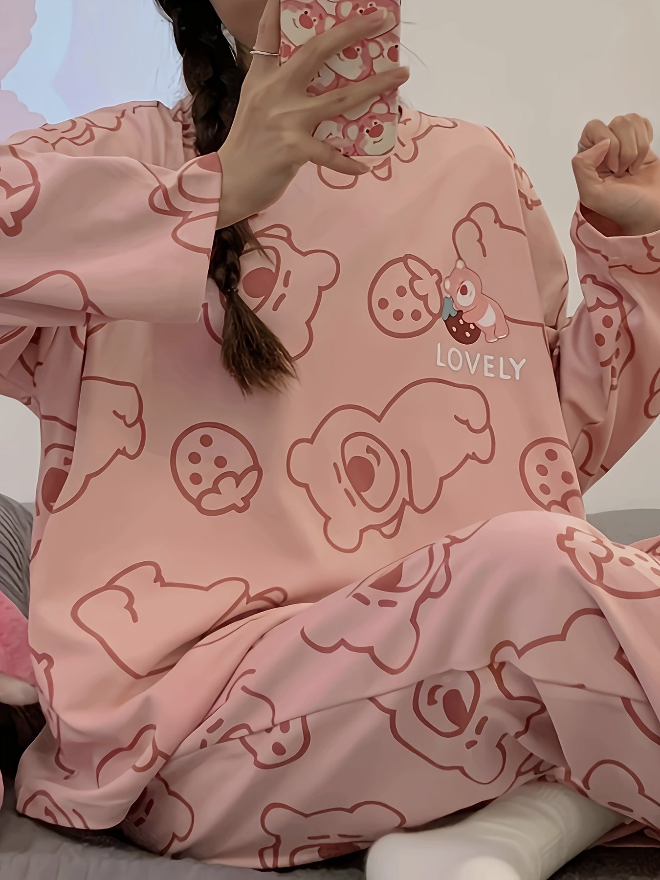 Bear Print Pajama Set Long Sleeve Crew Neck Women's Sleepwear