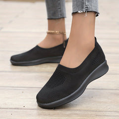 Women's Mesh Slip-On Casual Shoes Lightweight Hollow Low Top Sneakers