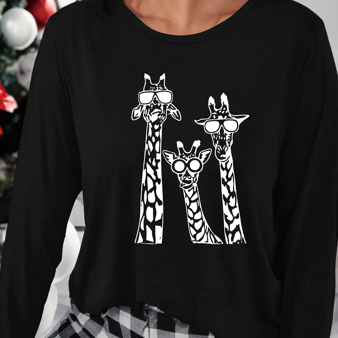 Giraffes Print Lounge Tops Long Sleeve Crew Neck Top