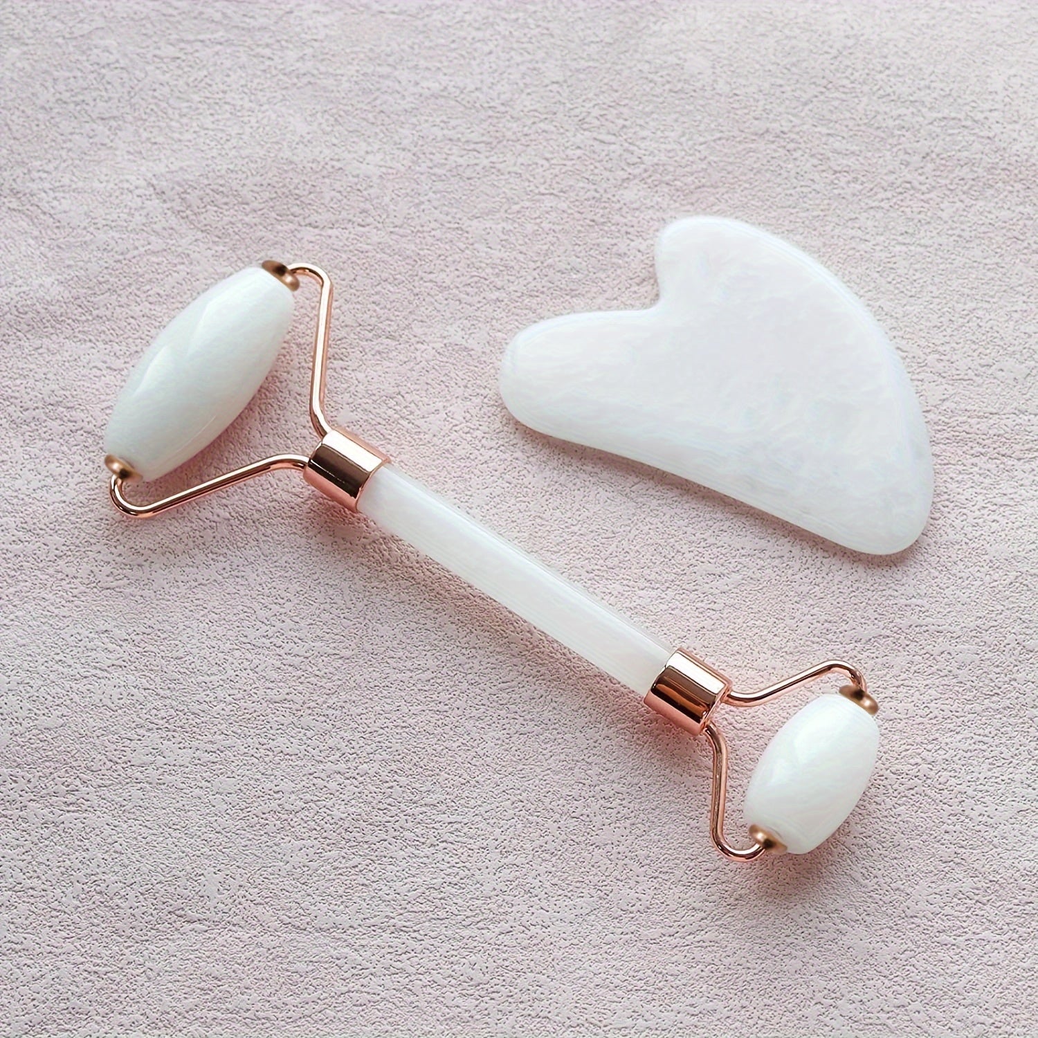 Jade Roller & Gua Sha Set Resin Massager for Facial Beauty Reduce Fine Lines