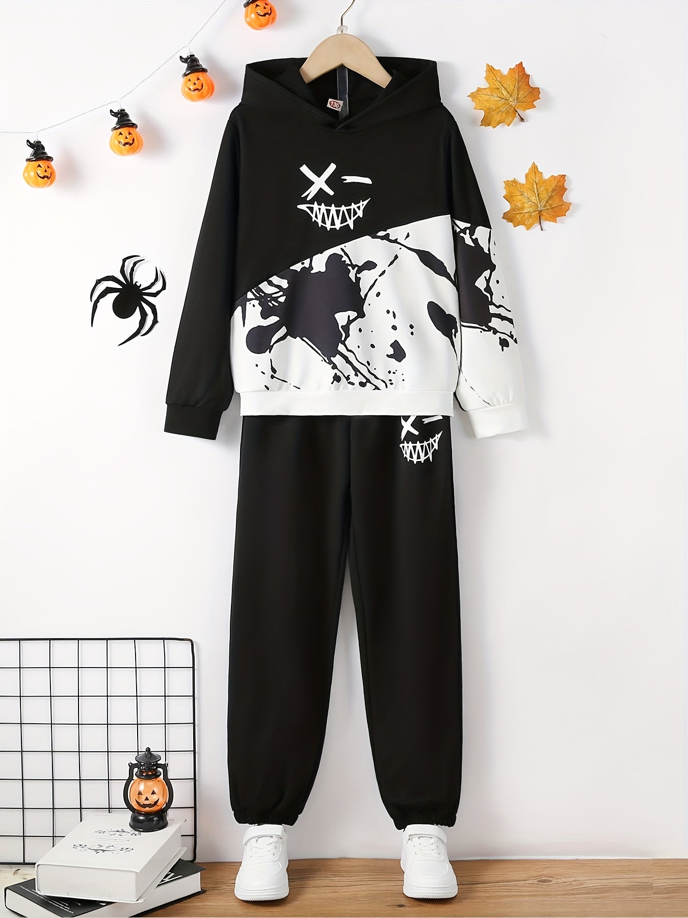 Boy's Funny Face Print Hoodie & Sweatpants Set