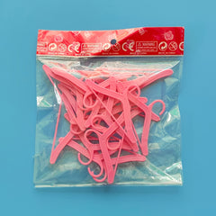 20pcs Plastic Kids Doll Accessory Mini Hanger For 1 6 Dolls Toy Gift
