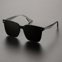 Men's Vintage Oval UV400 Sunglasses for All Seasons