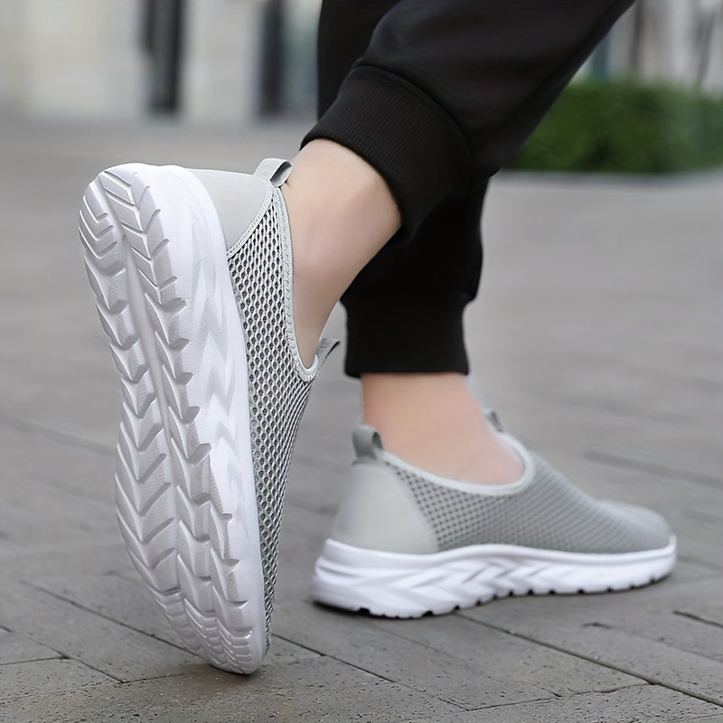 Men's Slip On Casual Shoes Breathable Lightweight for Traveling Jogging