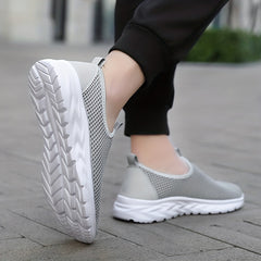 Men's Slip On Casual Shoes Breathable Lightweight for Traveling Jogging