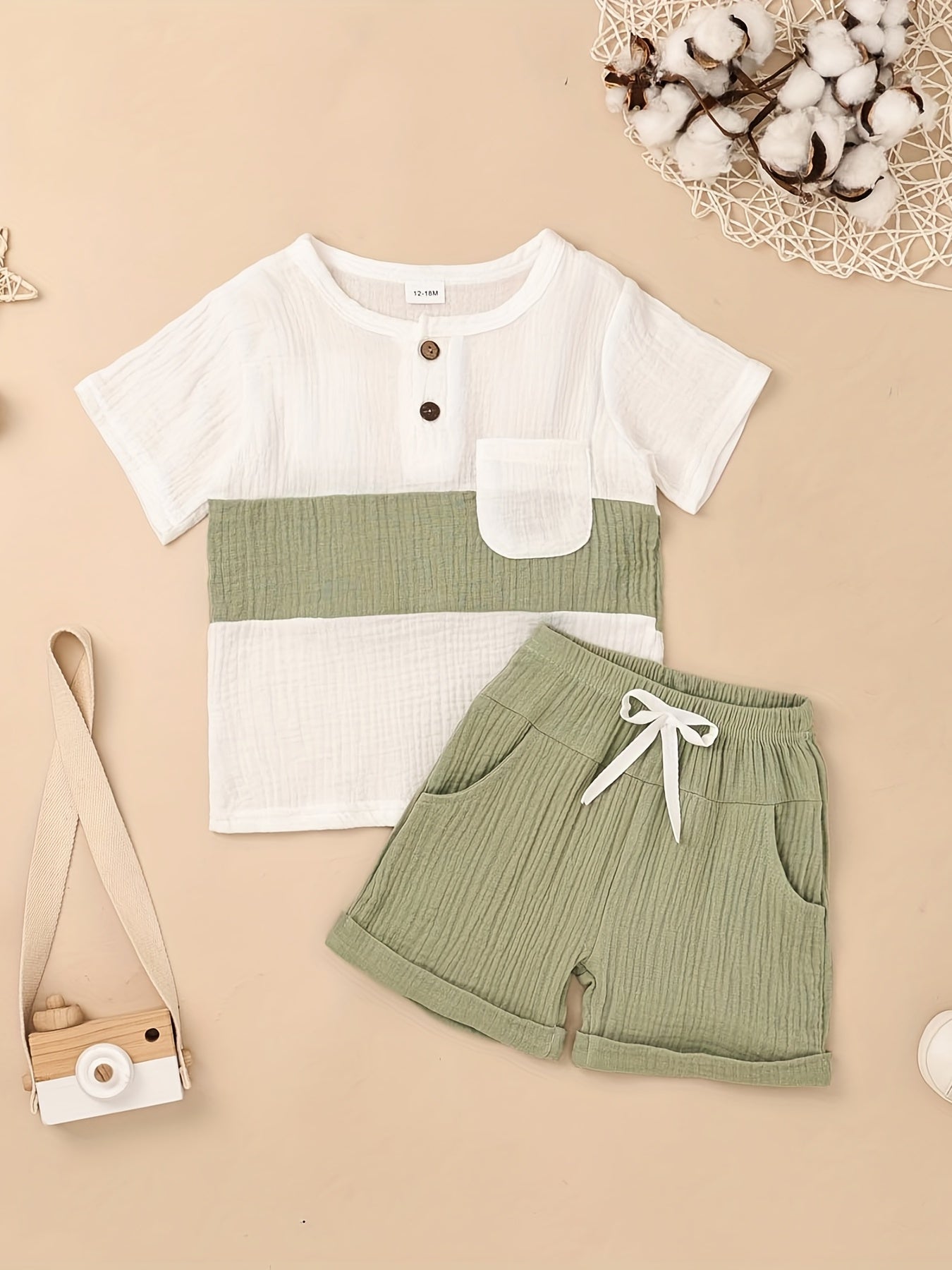 Colorful T-shirt & Shorts Set for Toddler Boys