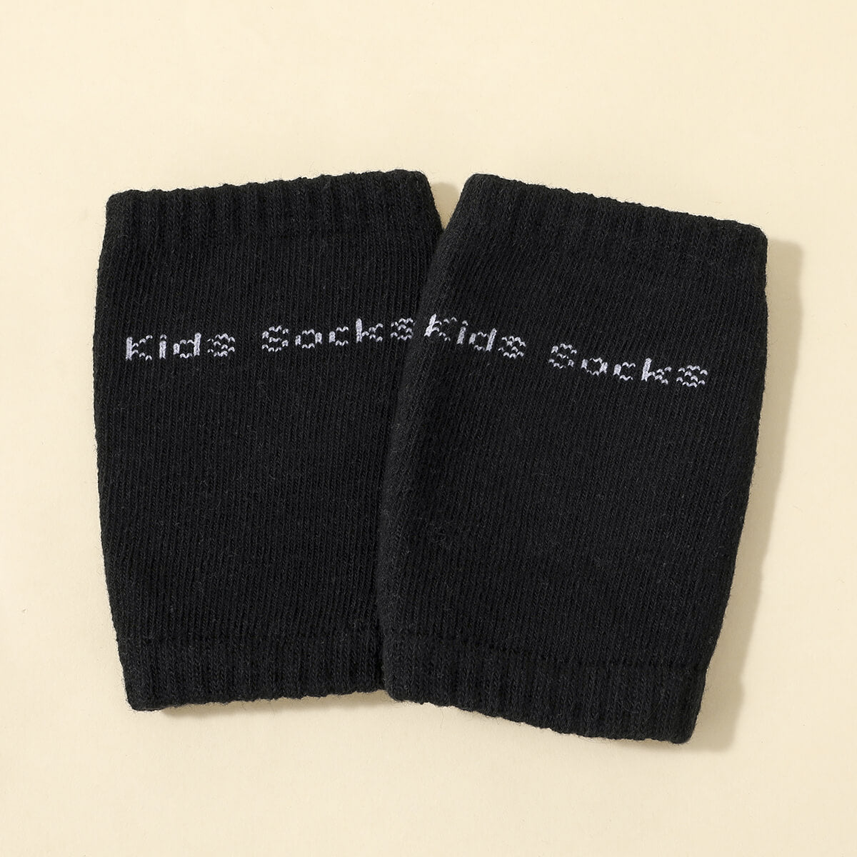 Solid Knitted Knee Pads for Protection during Sports