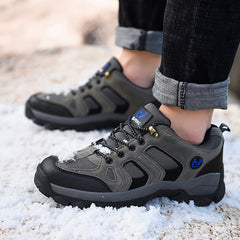Men's Plus Size Low Top Hiking Boots Comfy Non Slip Lace Up Shoes