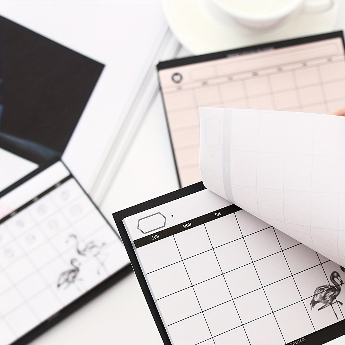 Desktop Schedule Book Monthly Planner Learning Memo Pad Self-adhesive 30sheets