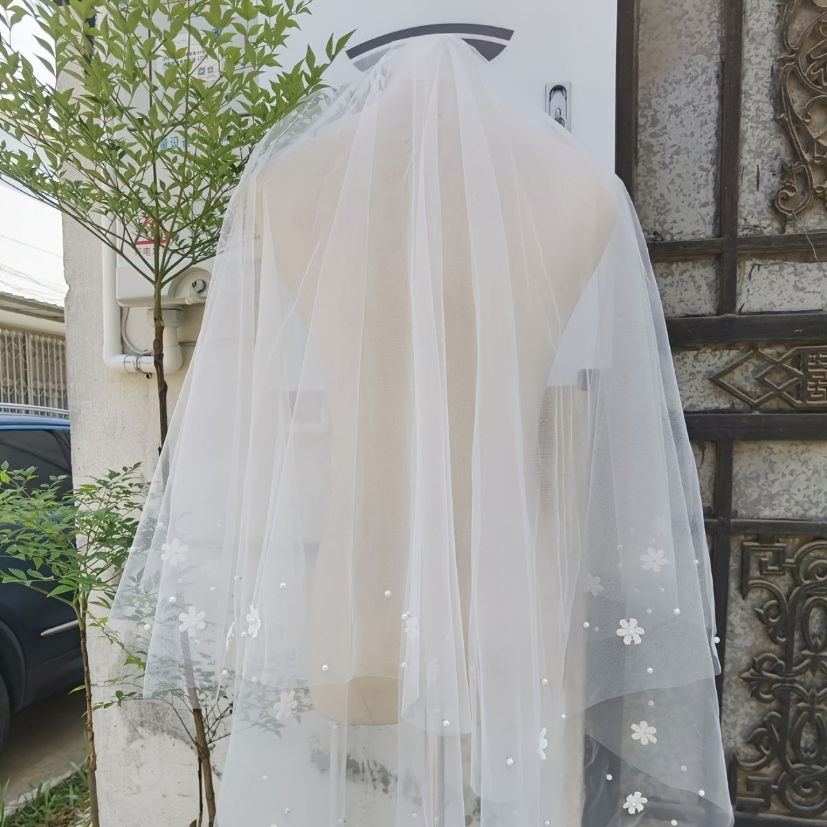 JOANSHRINE Double Layer Bridal Veil Vintage Floral Embellishment