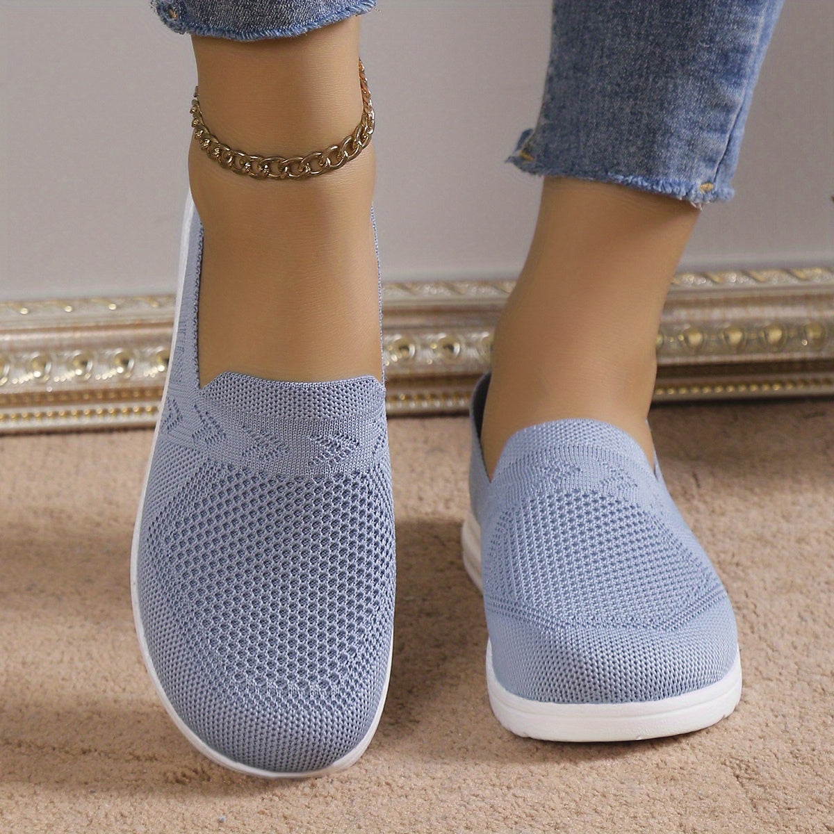 Women's Slip On Lightweight Flat Sneakers Low Round Toe Casual Shoes