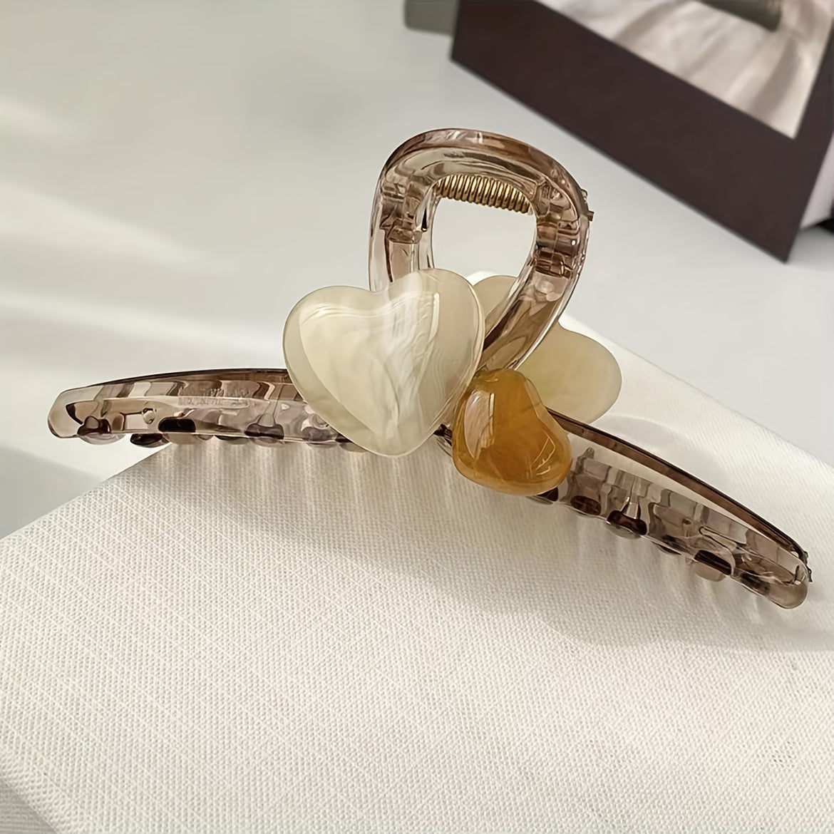 3pcs Heart Decor Hair Clips Claw Clips Girls Accessories