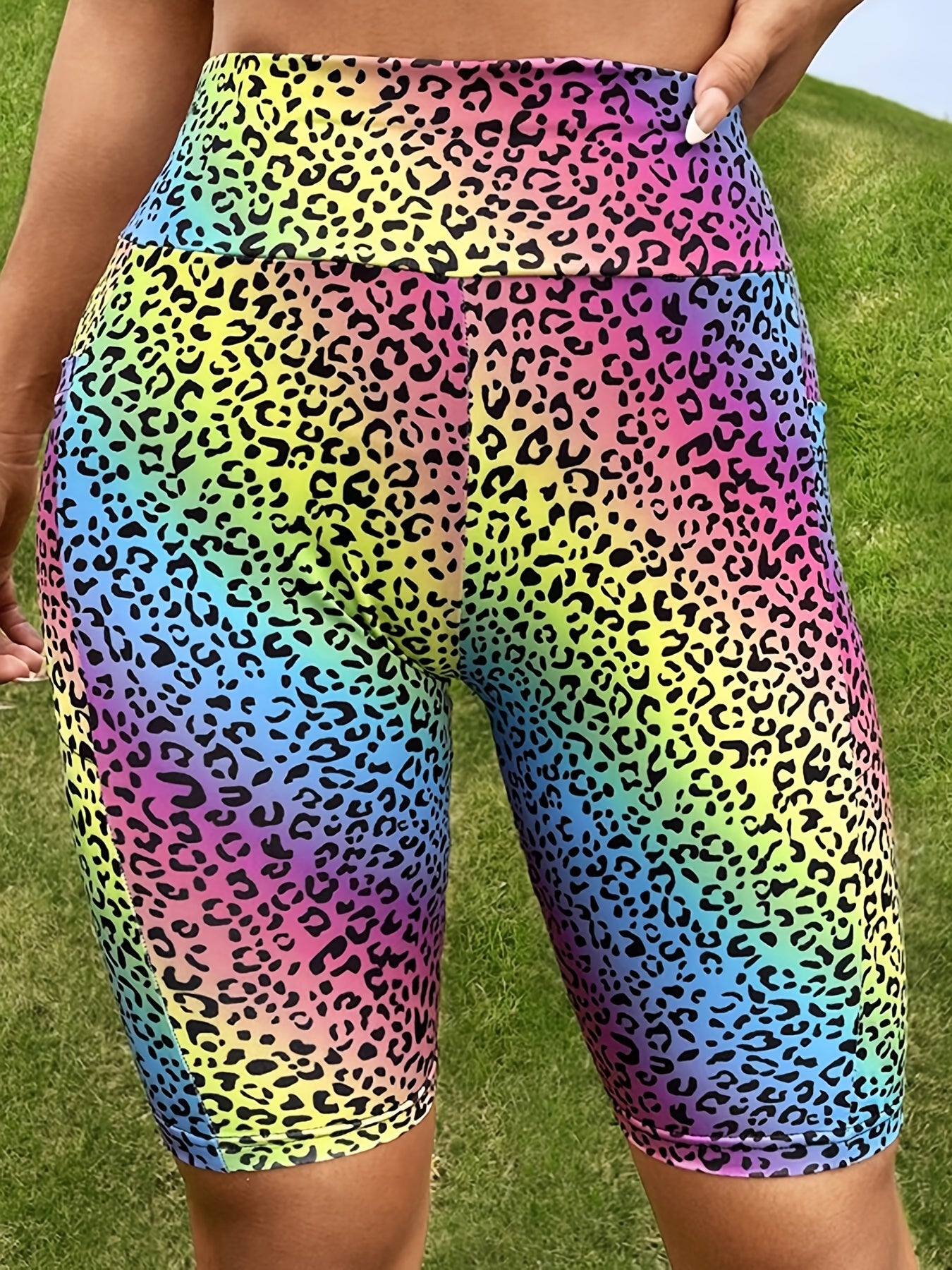 Leopard Print Yoga Shorts with Pockets & Butt Lifting