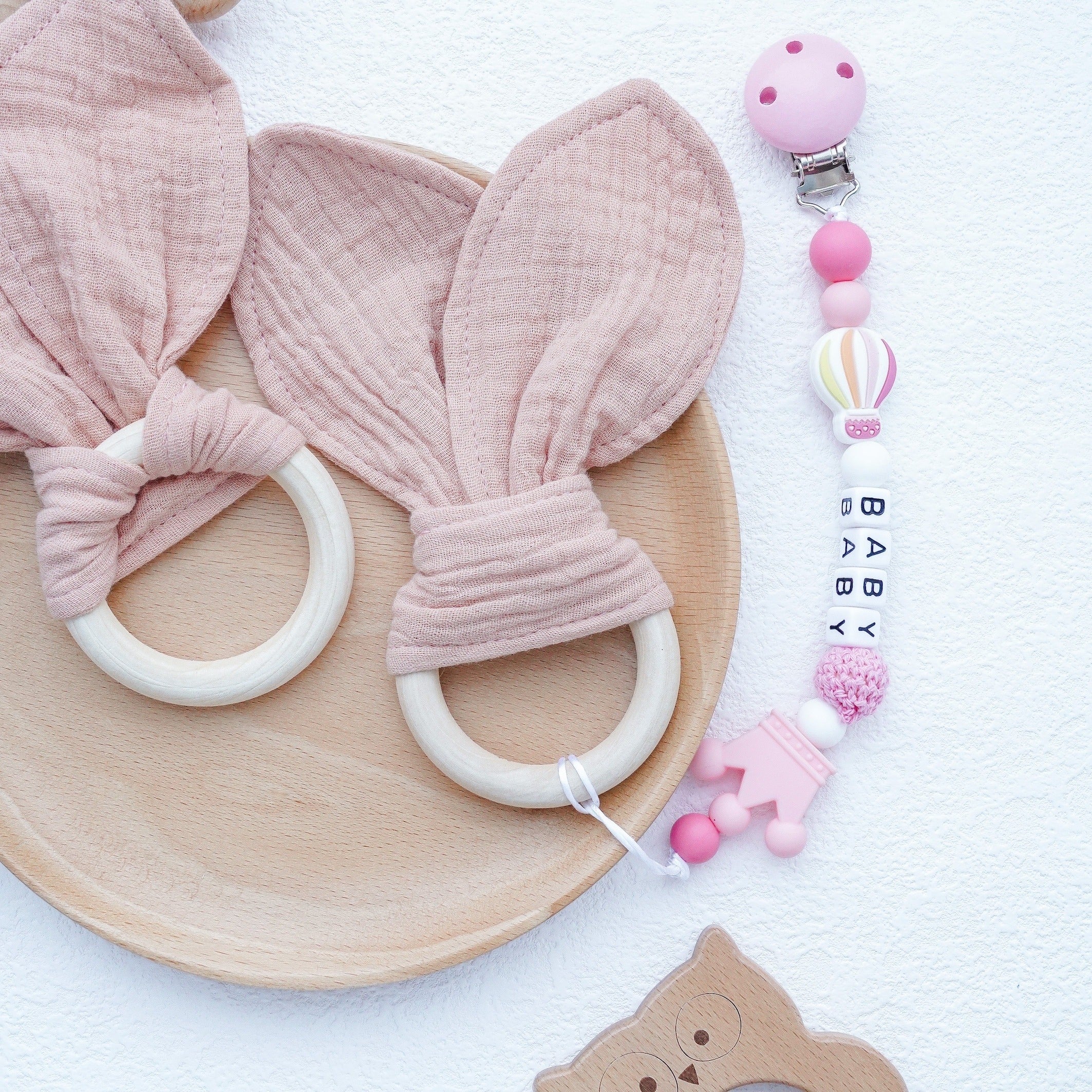 2pcs Baby Chewable Maple Wooden Teething Toy With Pacifier Accessories