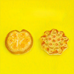 2pcs Mini Simulated Pizza Decorations Resin Mini Pizzas for DIY Kitchen Scene