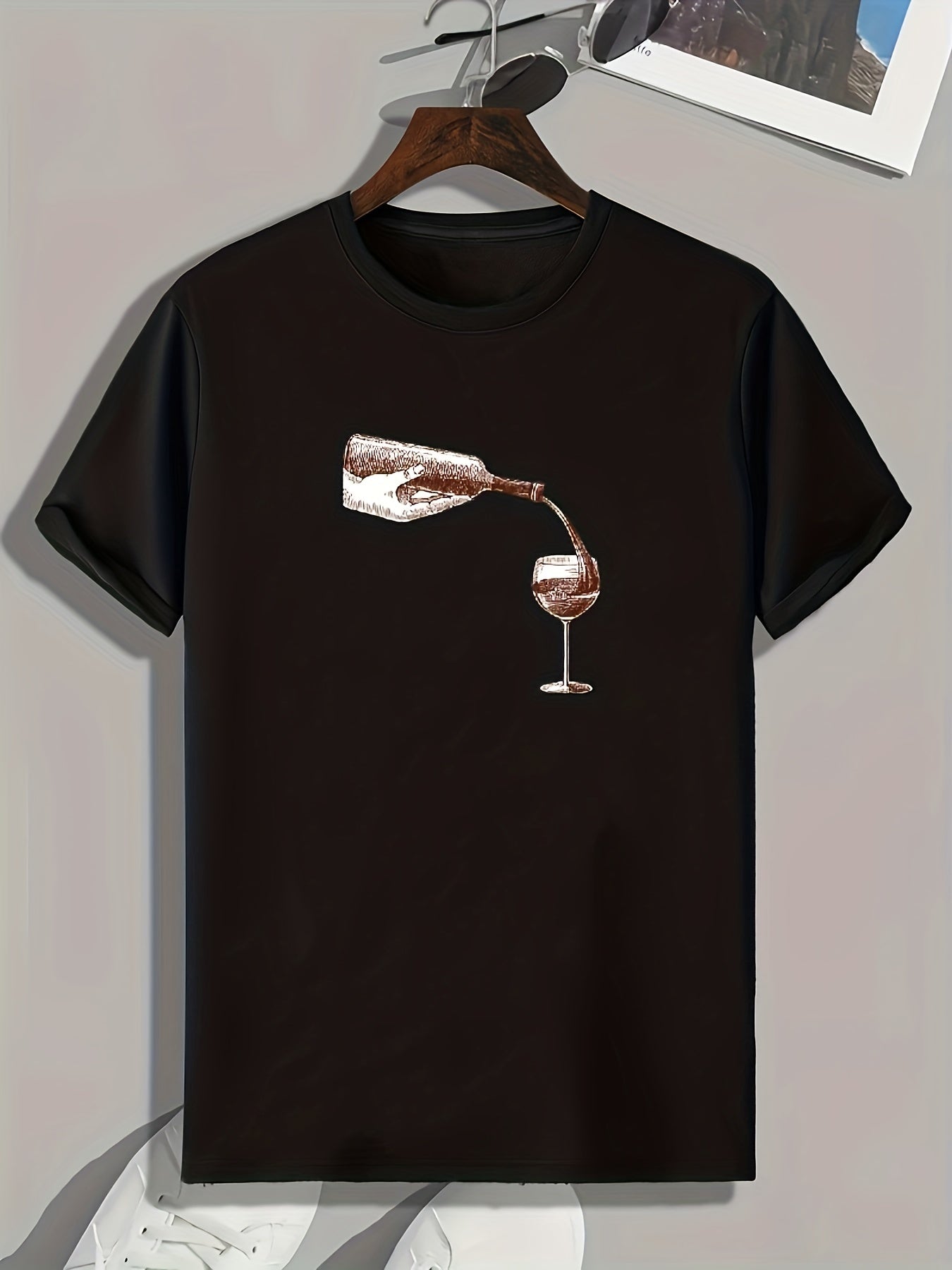 Wine & Cup Print Men's Comfy T shirt Active Breathable Tee