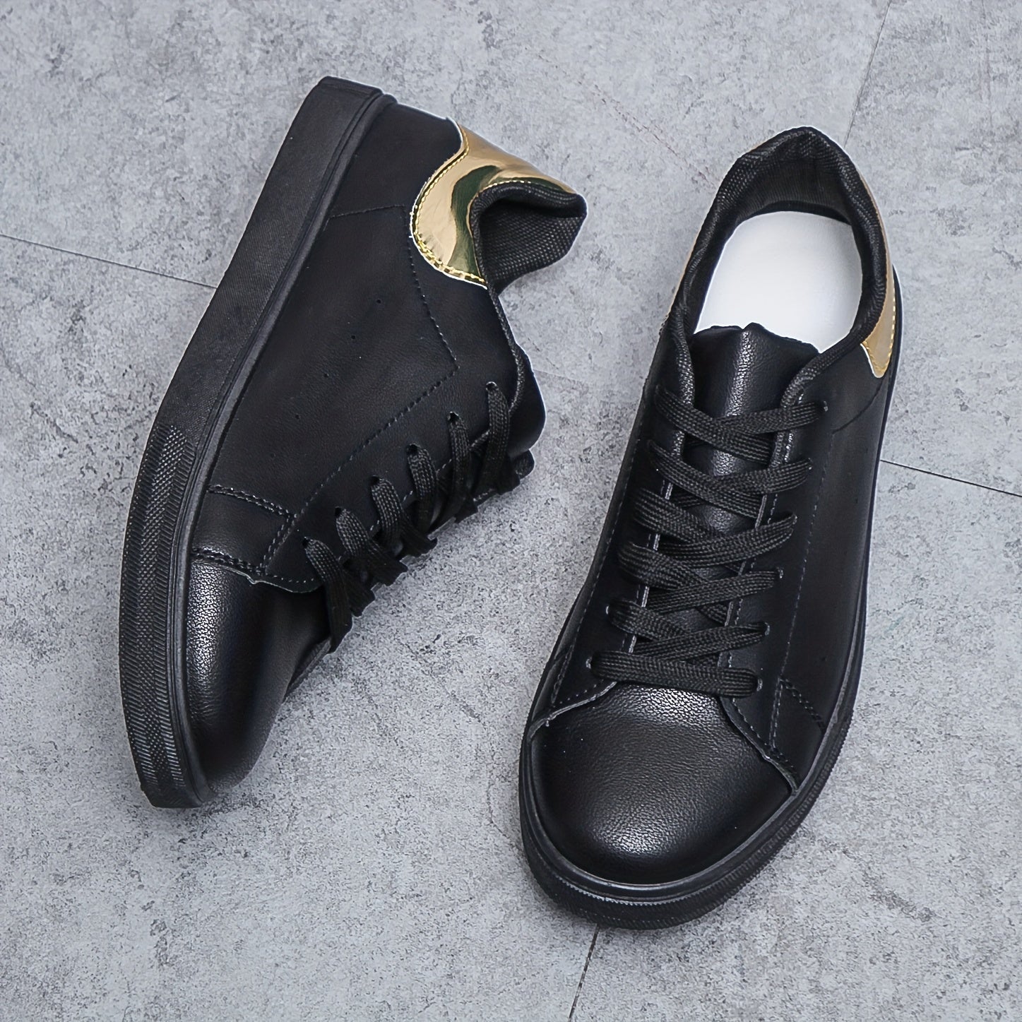 Men's Skate Shoes for Youth - Non Slip Casual Shoes