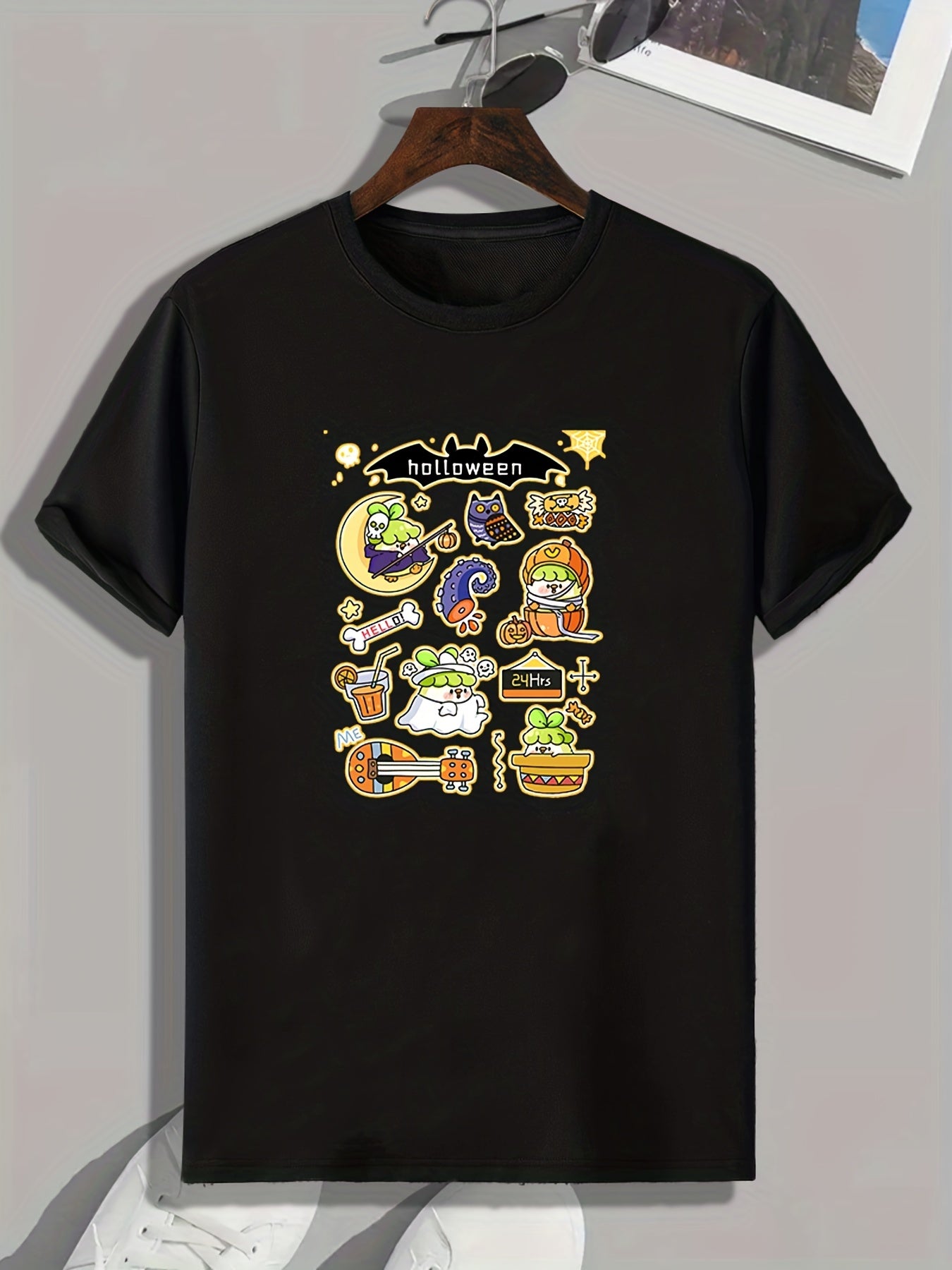 Men's Doodle Pattern T-shirt for Outdoor Activities