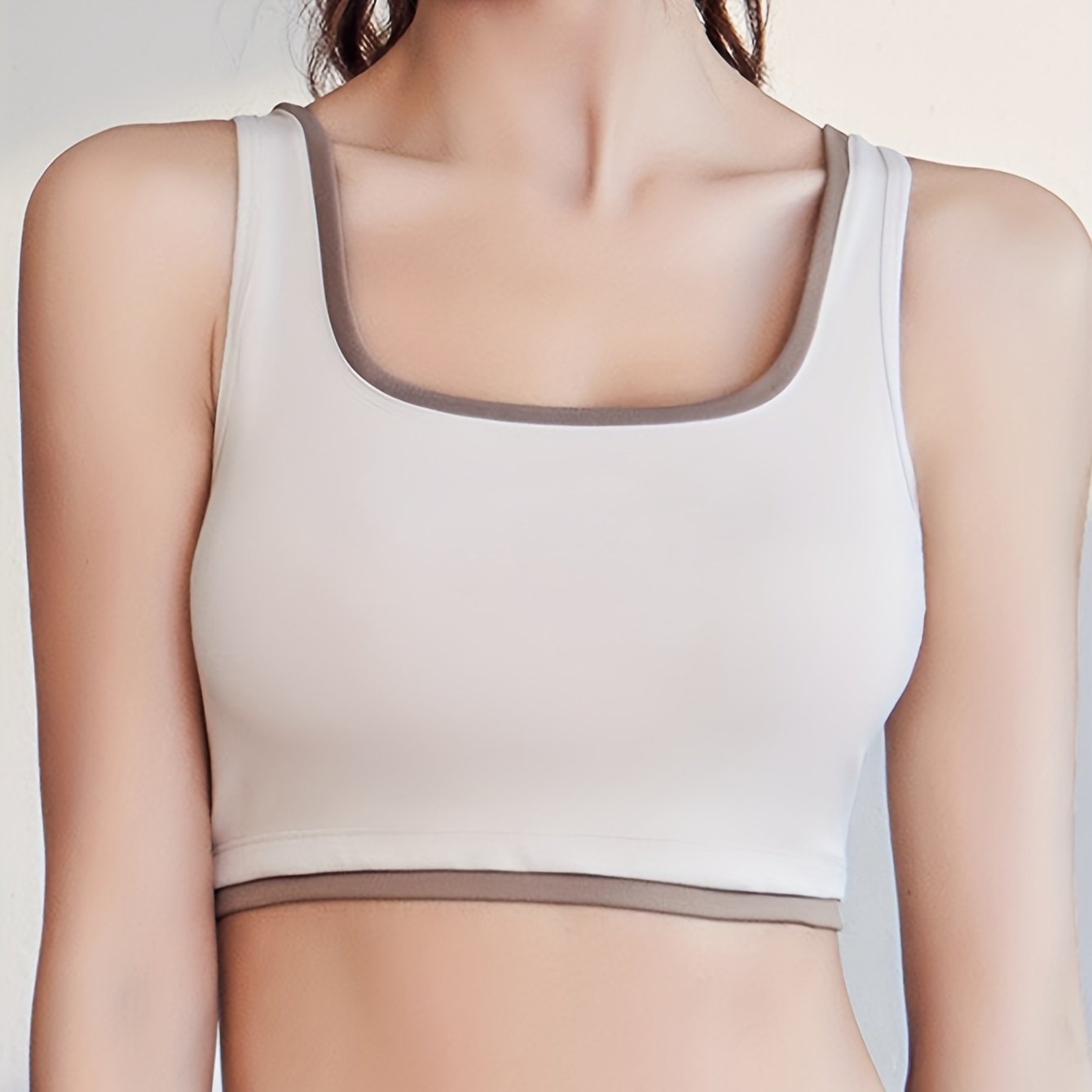 Stretchy U Neck Sleeveless Yoga Tank Top