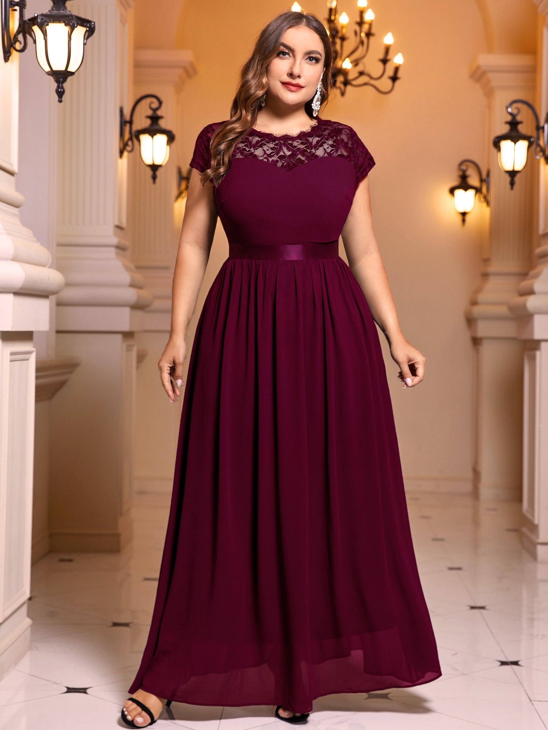 Contrast Lace Cap Sleeve Bridesmaid Dress