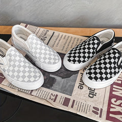 Women's Checkerboard Pattern Sneakers Slip On Low Top Canvas Shoes
