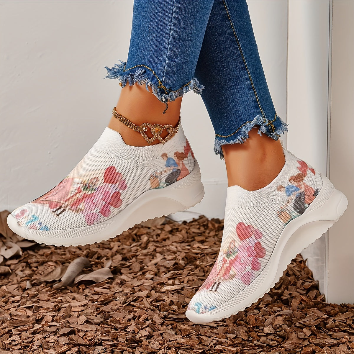Cartoon Couple Graphic Sneakers Breathable Outdoor Walking Shoes Women