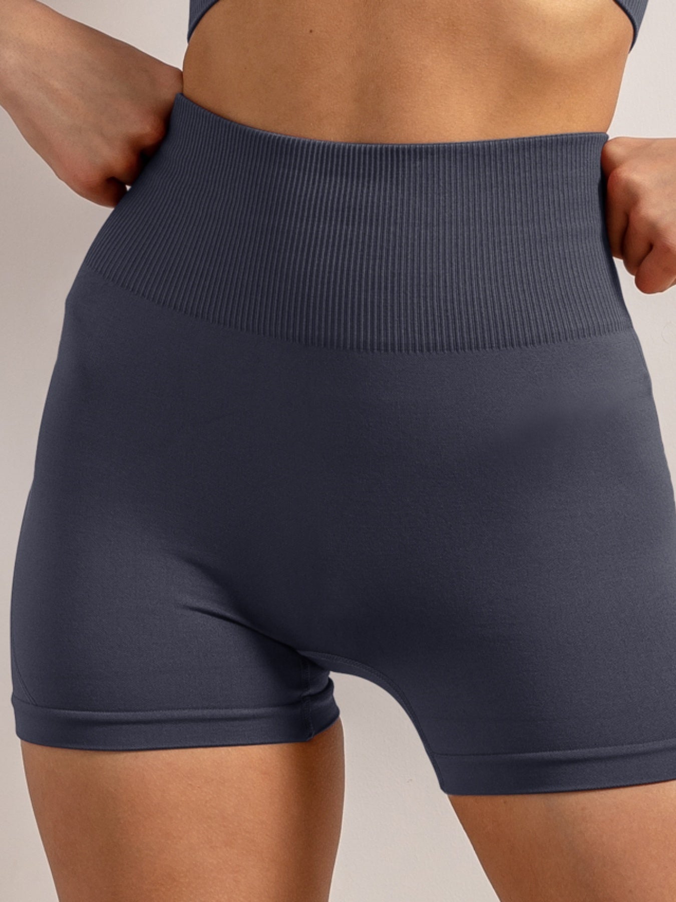Seamless Sports Shorts High Waist Butt Lifting Biker Shorts Women's Activewear