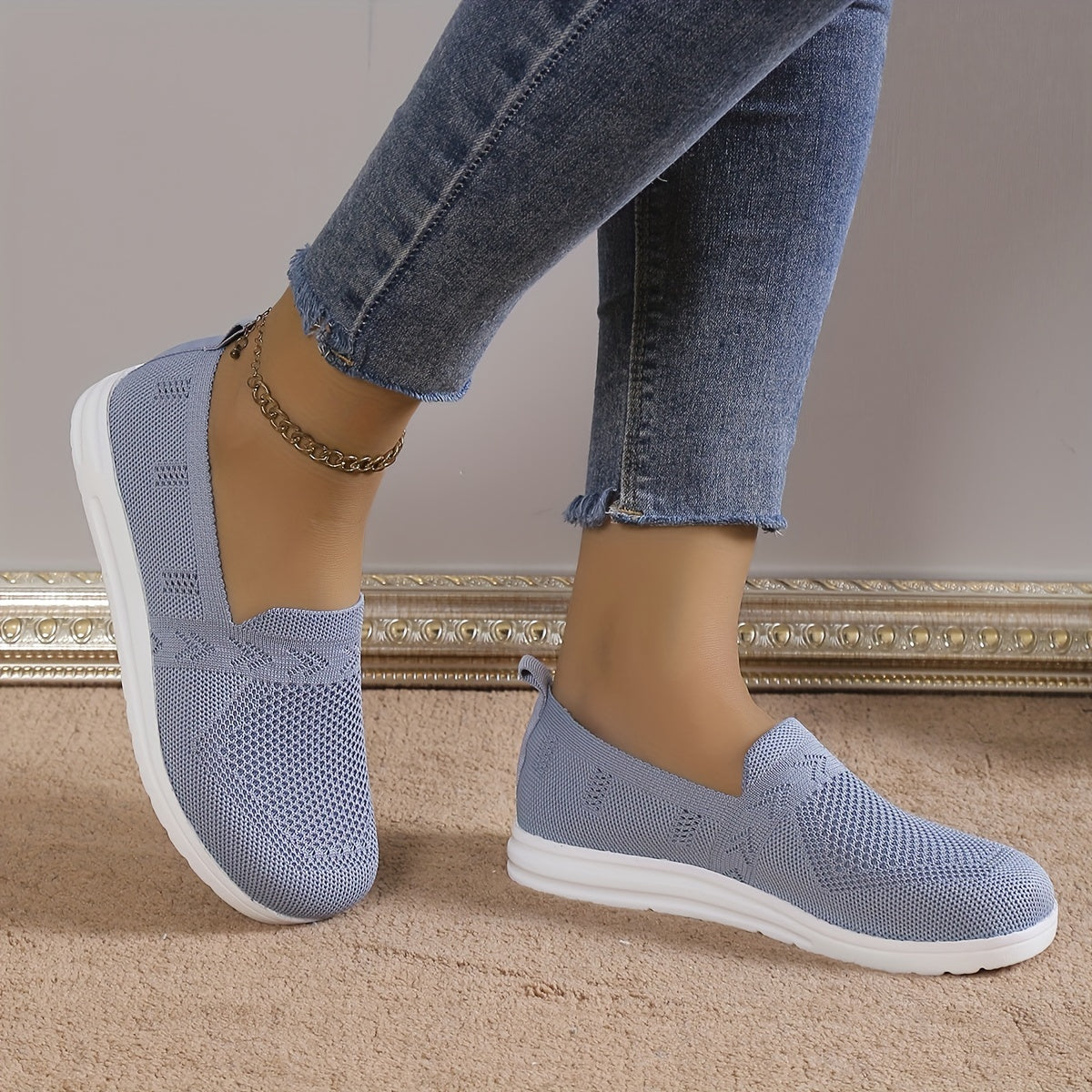 Women's Slip On Lightweight Flat Sneakers Low Round Toe Casual Shoes