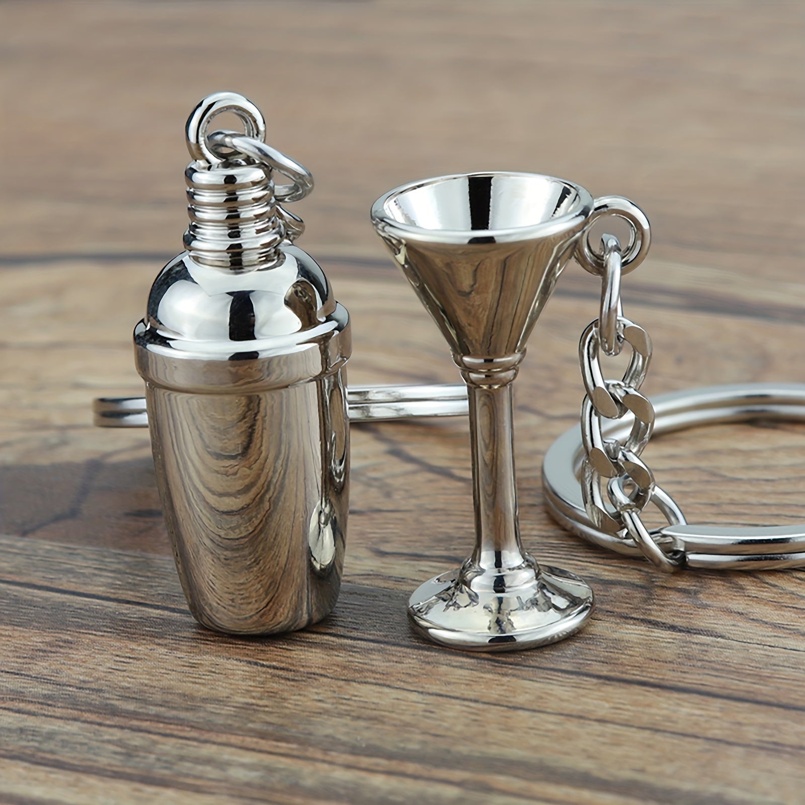 3D Zinc Alloy Wine Bottle Keychain Pendant for Camping
