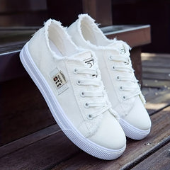 Women's Letter Patched Skate Shoes Raw Trim Lace Up Flatform Sneakers