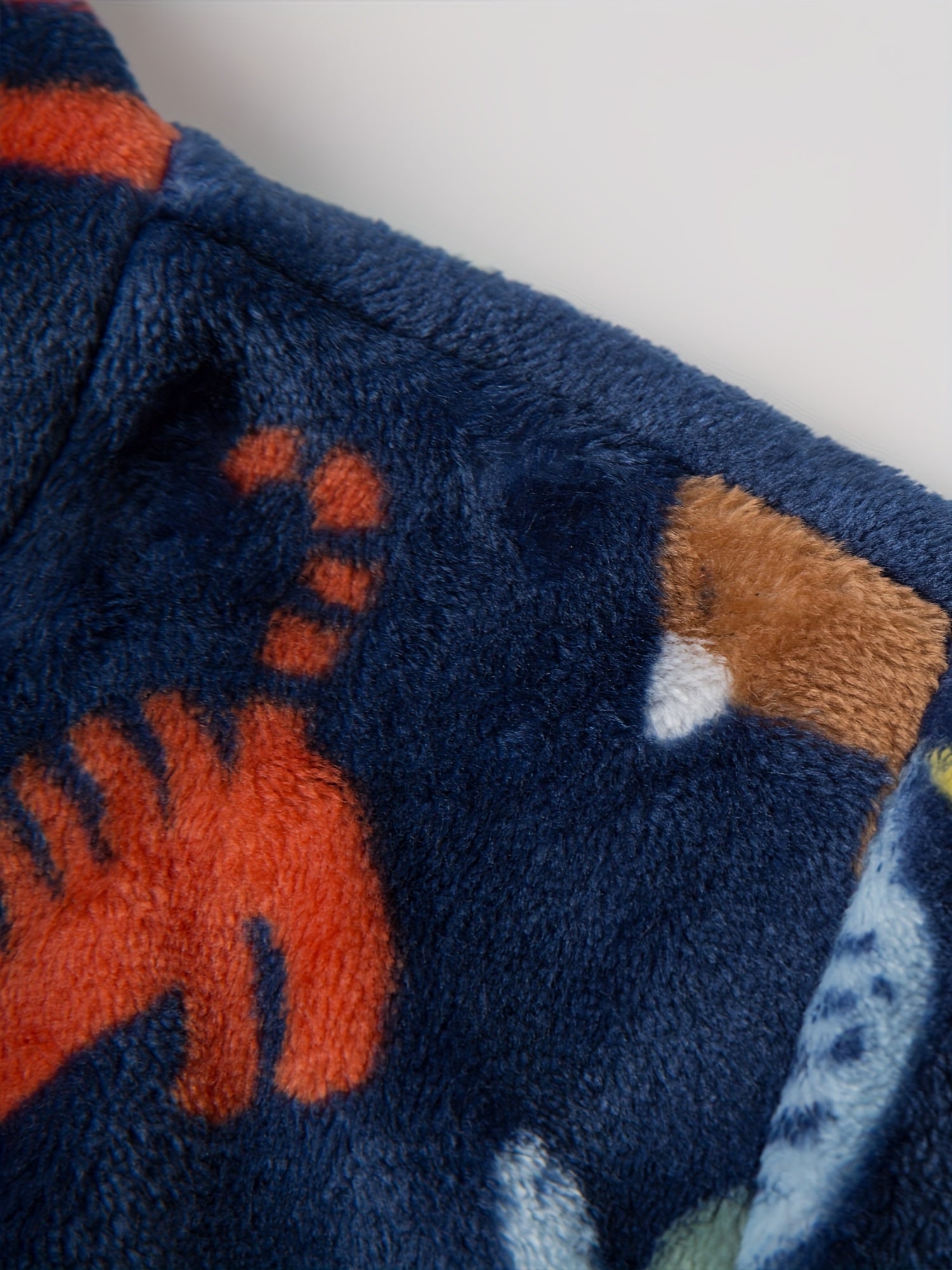 Kid's Crocodile Pattern Hooded Flannel Bathrobe PJ for Autumn Winter