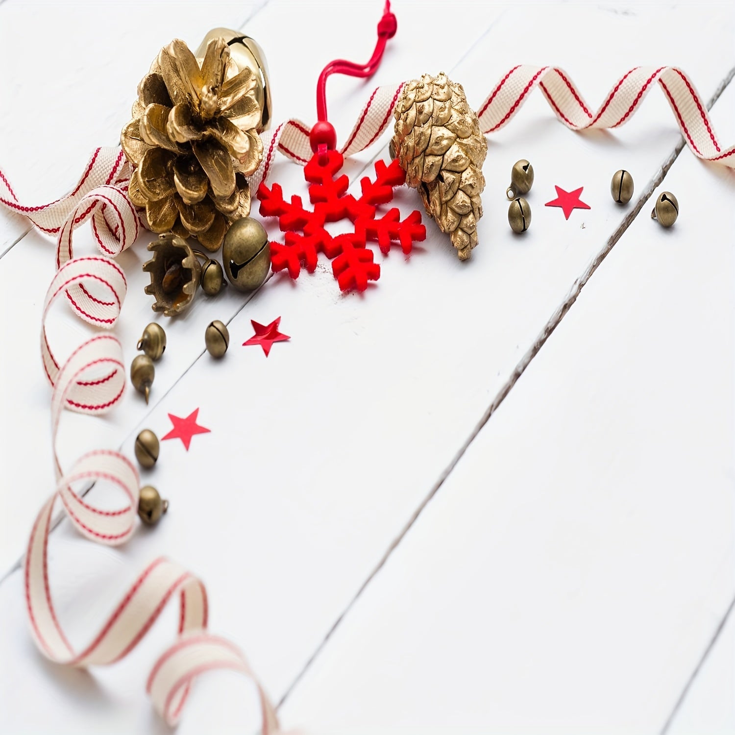100pcs Mini Retro Bronze Small Bells For DIY Christmas Bracelet Necklace