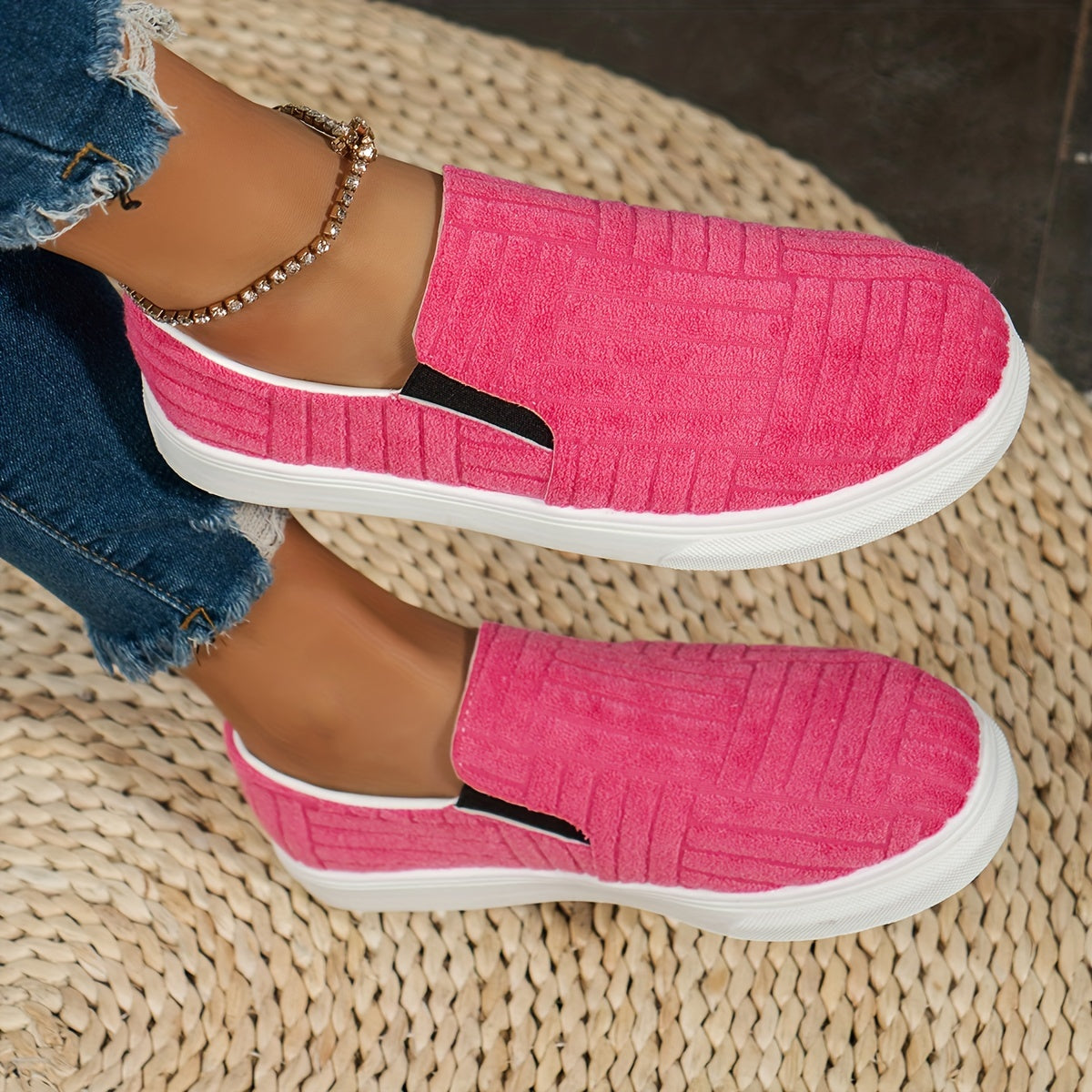 Comfy Stylist Slip on Walking Shoes Thick Sole Outdoor Flats